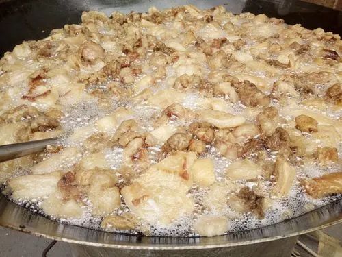 炸豬油廠(chǎng)油煙異味濃、刺激性大，Dejing的凈除臭劑快速除臭