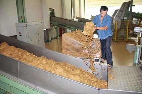 煙草加工異味廢氣危害大，快速除臭就用Dejing的凈除臭劑！.jpg